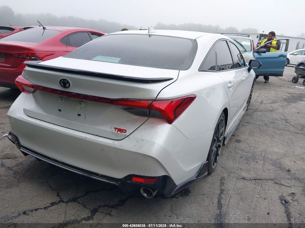 Toyota Avalon 2020