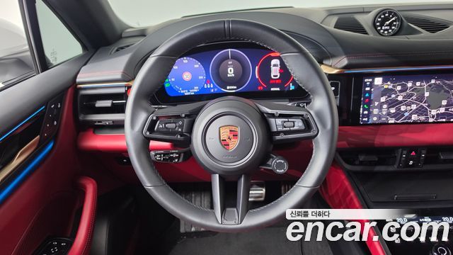 Porsche Macan 2025