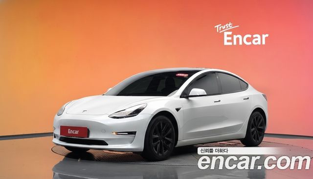 Tesla Model 3 2021