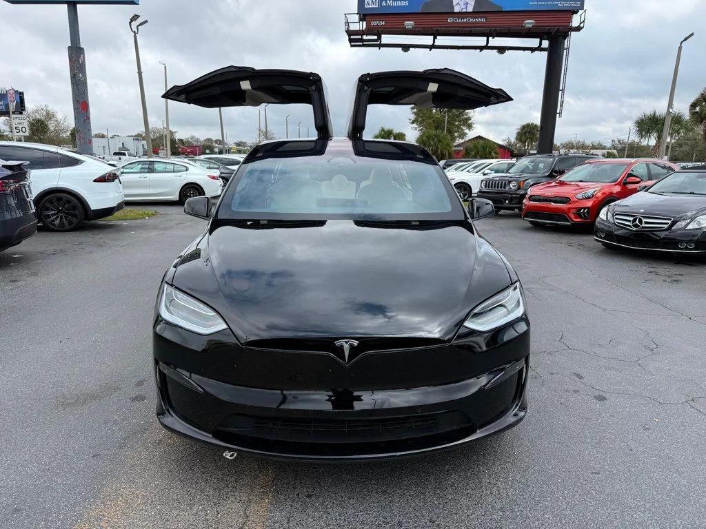Tesla Model X 2023