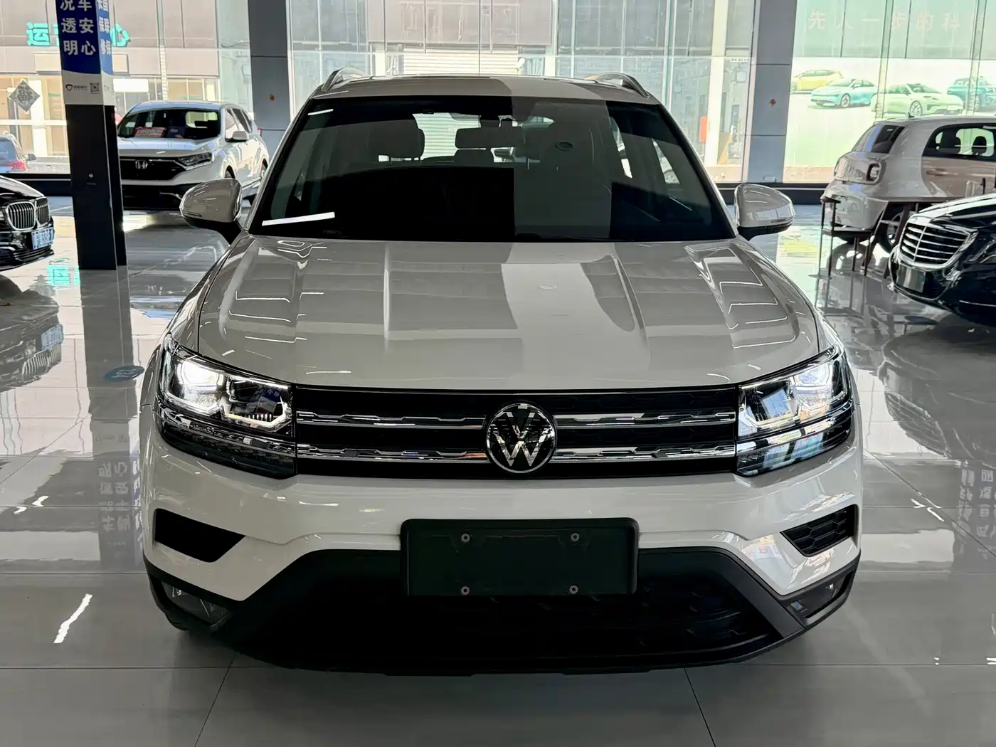Volkswagen Tharu 2023