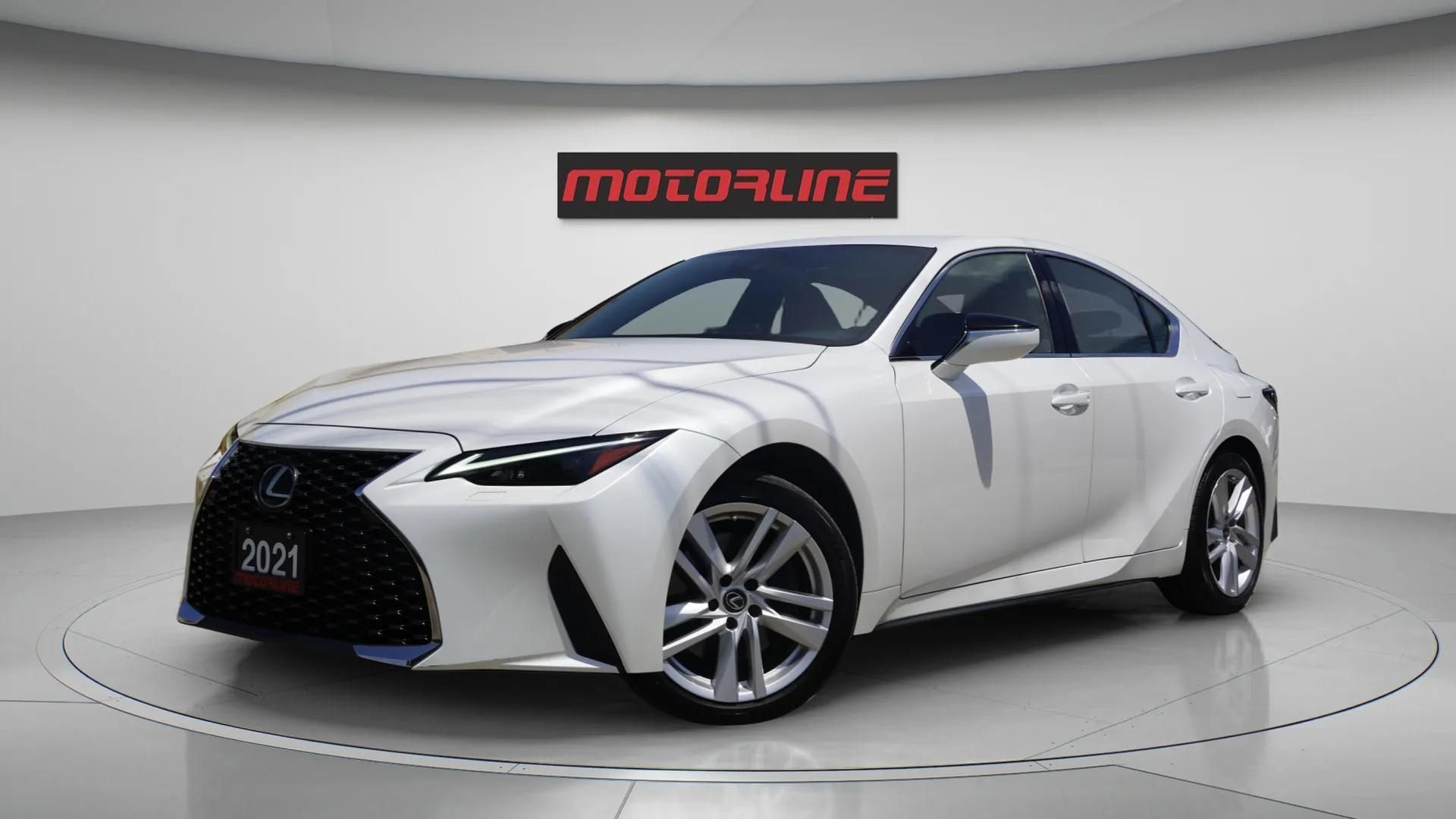 Lexus IS 2021
