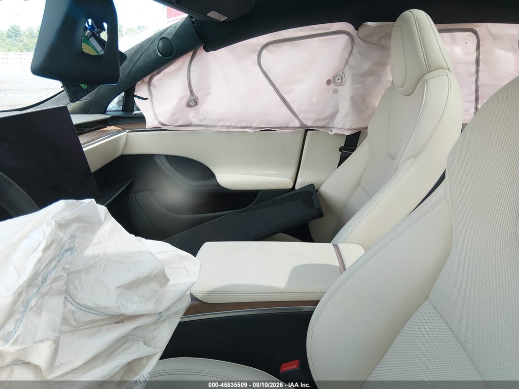 Tesla Model S 2024