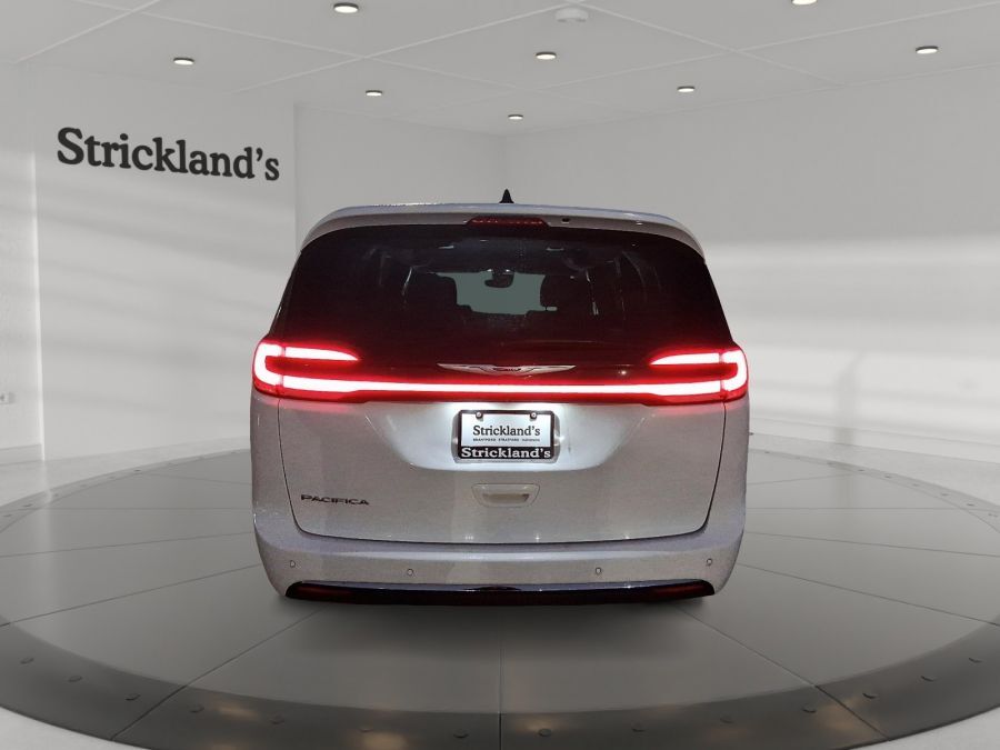 Chrysler Pacifica 2024