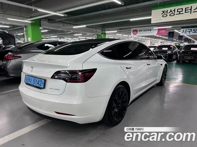 Tesla Model 3 2021