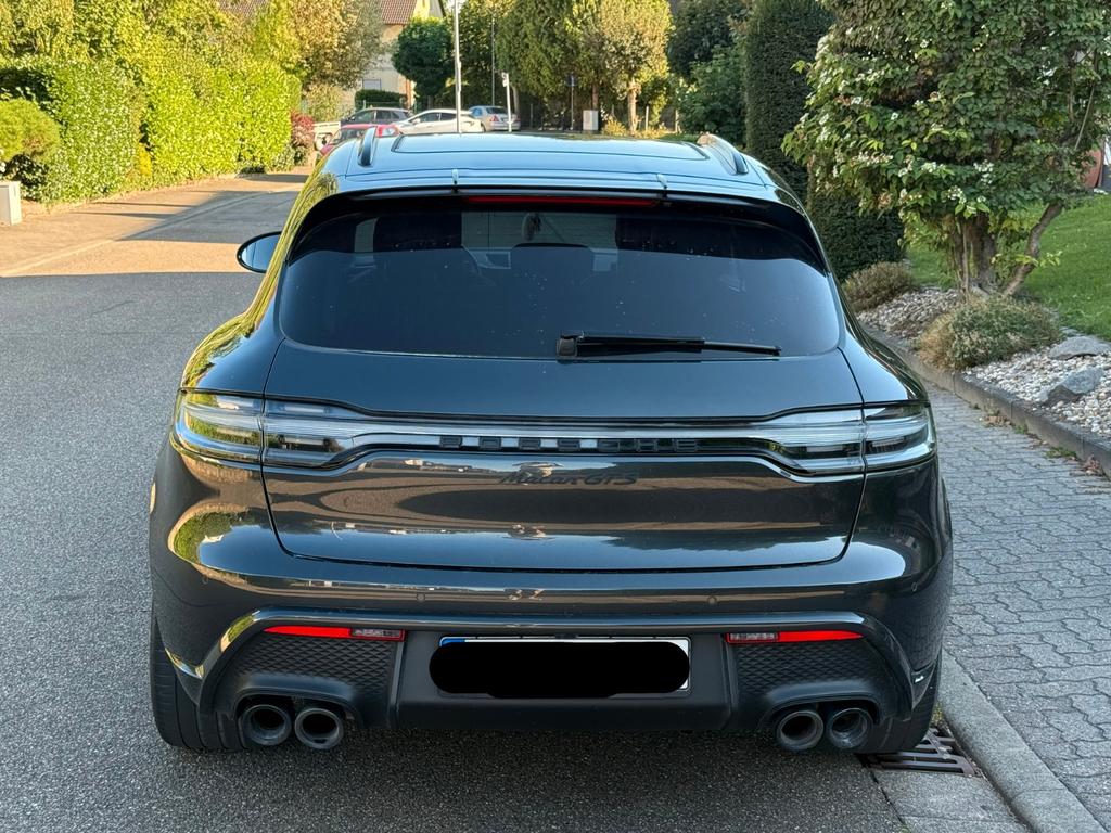 Porsche Macan 2023