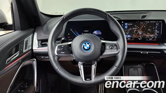 BMW iX1 2023