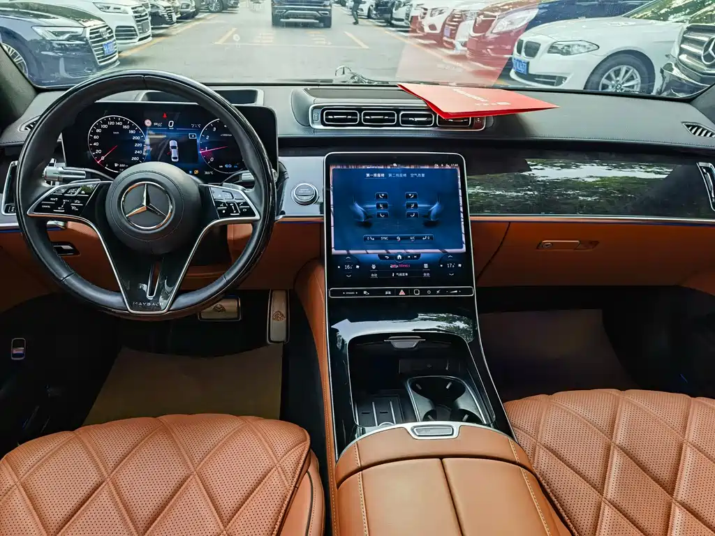 Mercedes-Benz Maybach S-Класс 2021