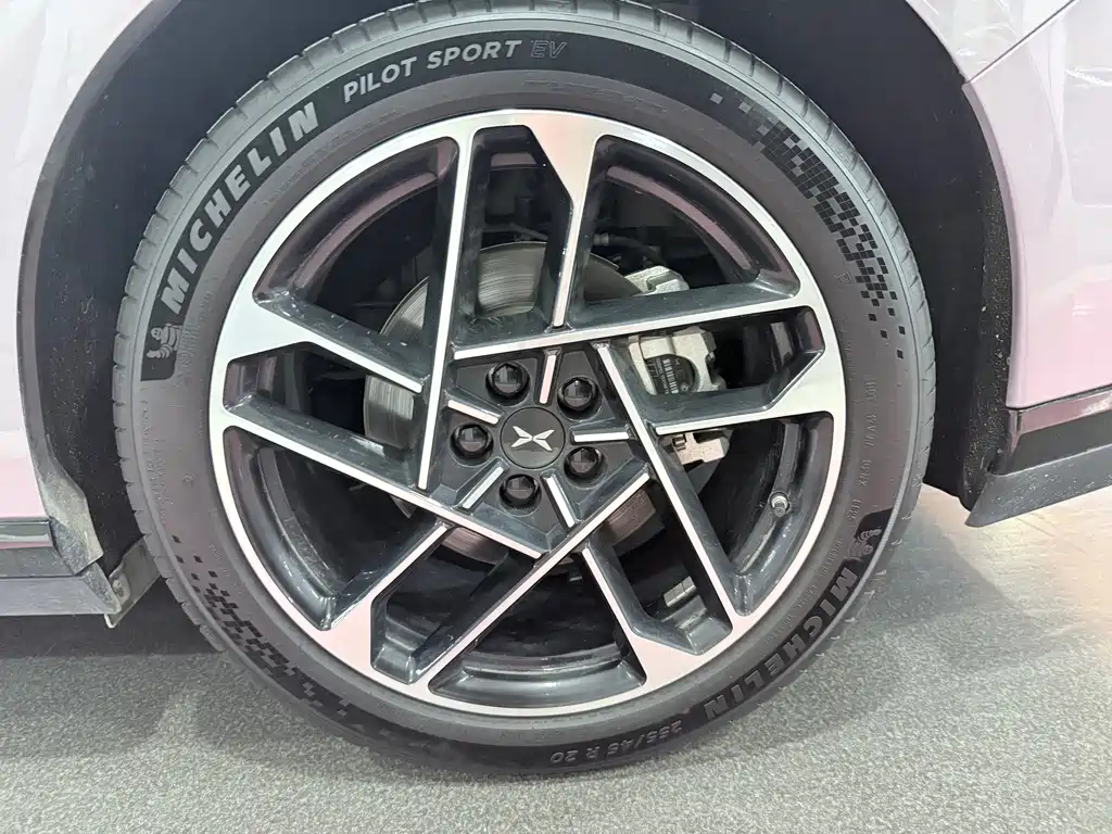 Xpeng P7+ 2025