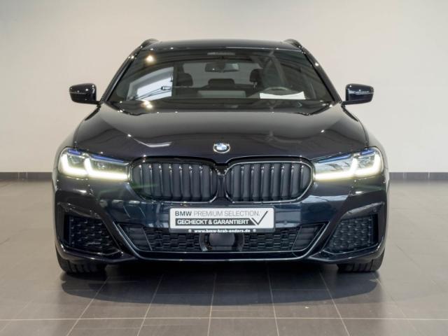 BMW 540 2022