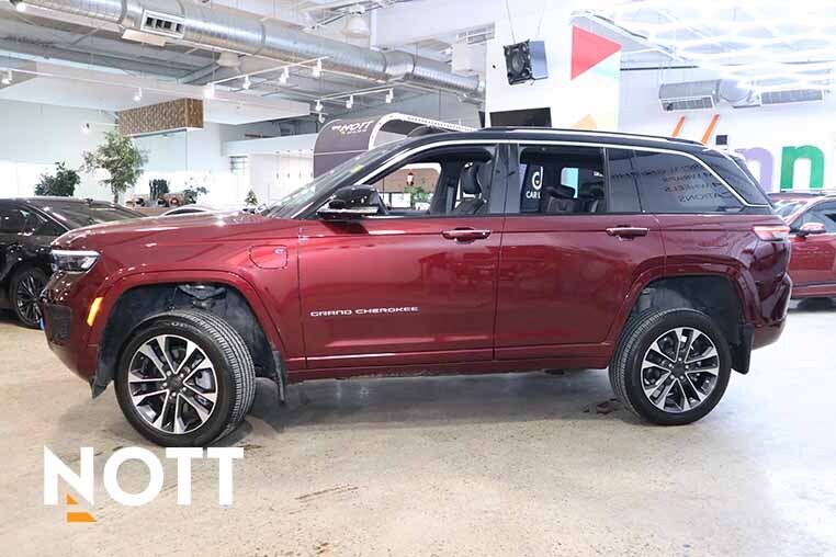 Jeep Grand Cherokee 2023