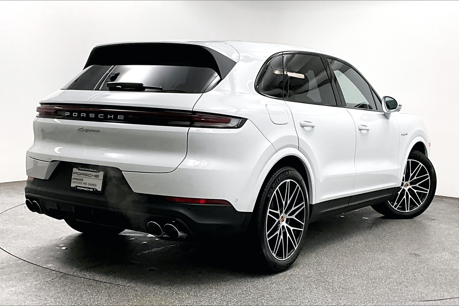 Porsche Cayenne 2025