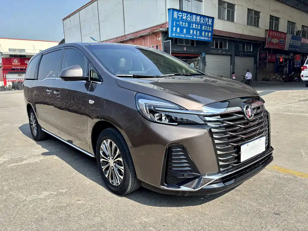Buick GL8 2023