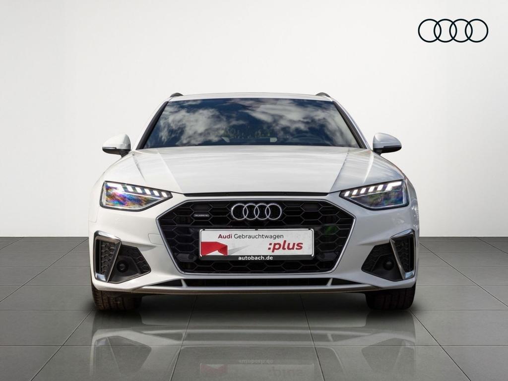 Audi A4 2023