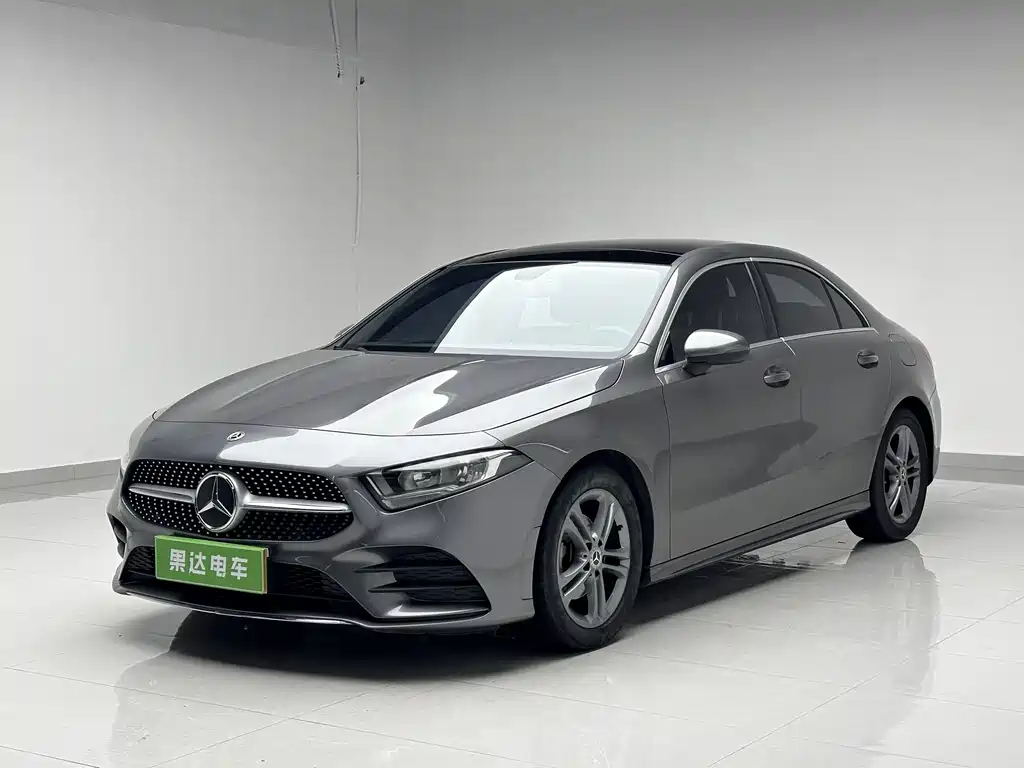 Mercedes-Benz A-Класс 2022