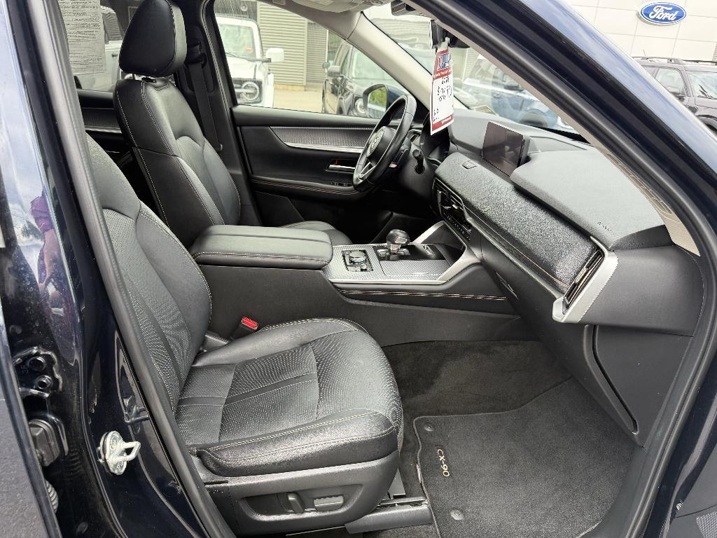 Mazda CX-90 2024