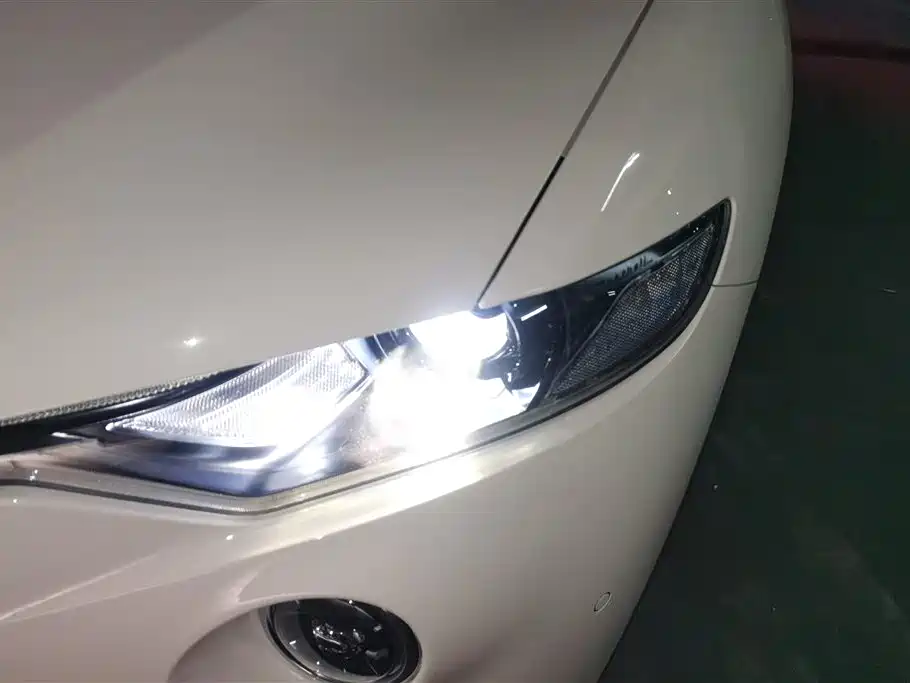 Maserati Levante 2021
