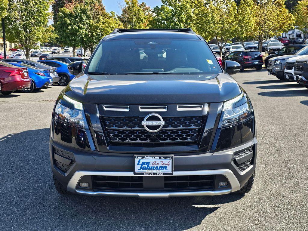 Nissan Pathfinder 2025