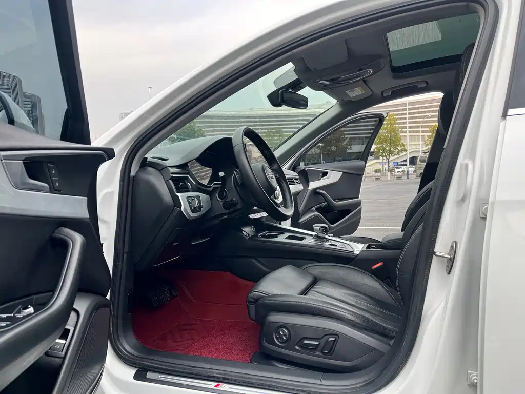 Audi A4 2021