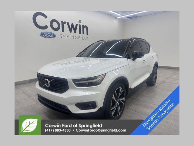 Volvo XC40 2021
