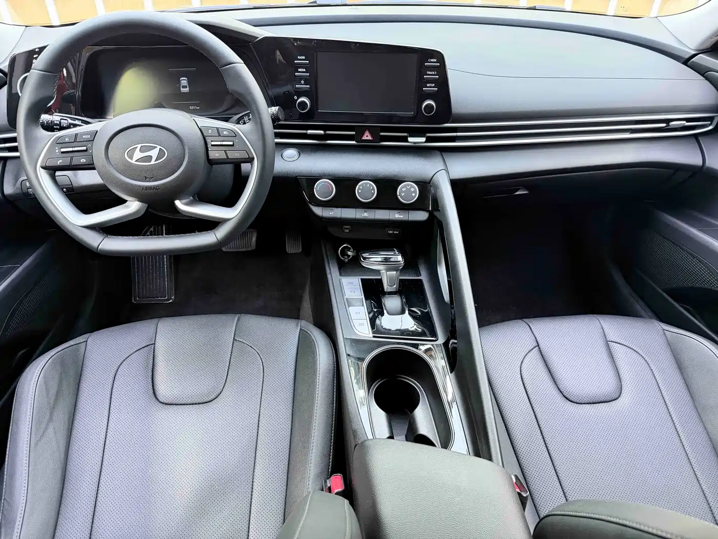 Hyundai Elantra 2026