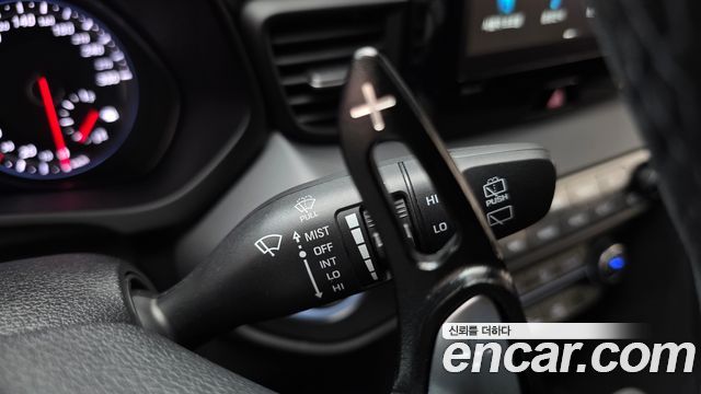 Hyundai Veloster 2021