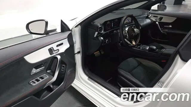 Mercedes-Benz CLA 2022