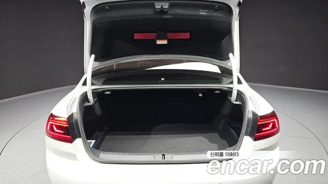 Volkswagen Passat 2022