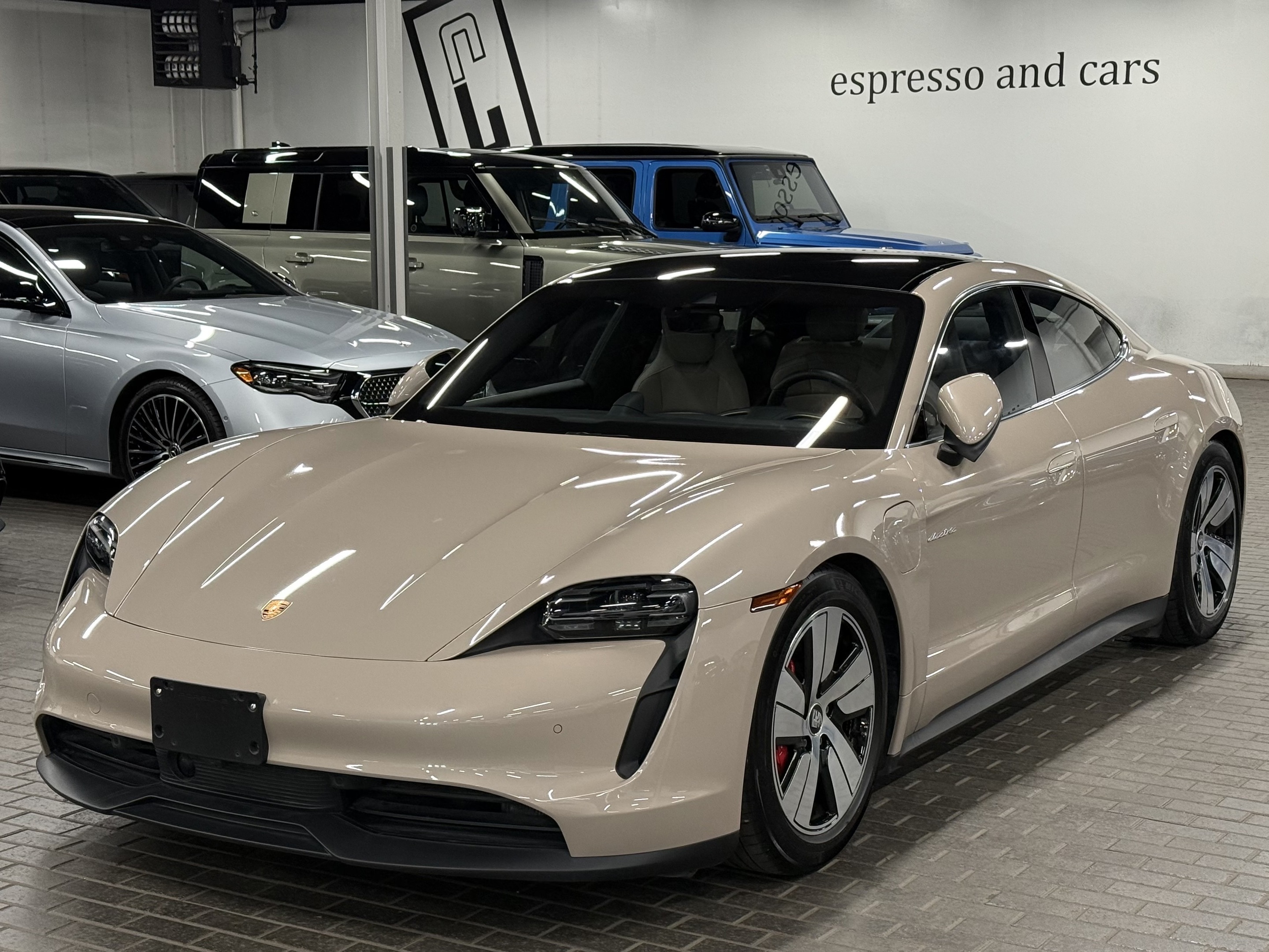 Porsche Taycan 2022