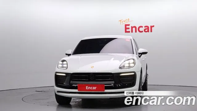 Porsche Macan 2024