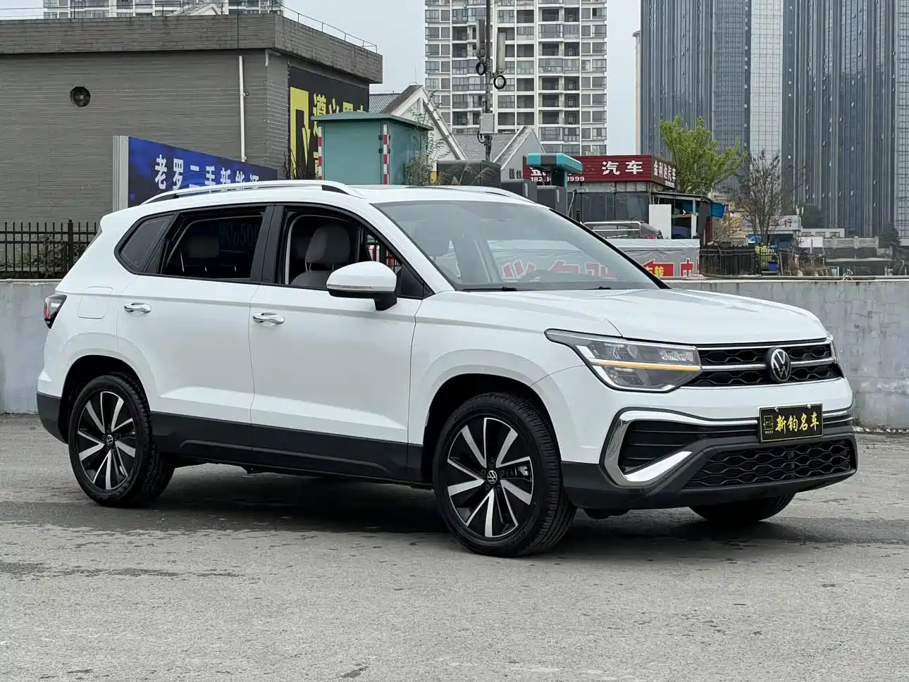 Volkswagen Tharu 2025