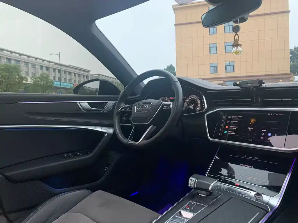 Audi A6 2024