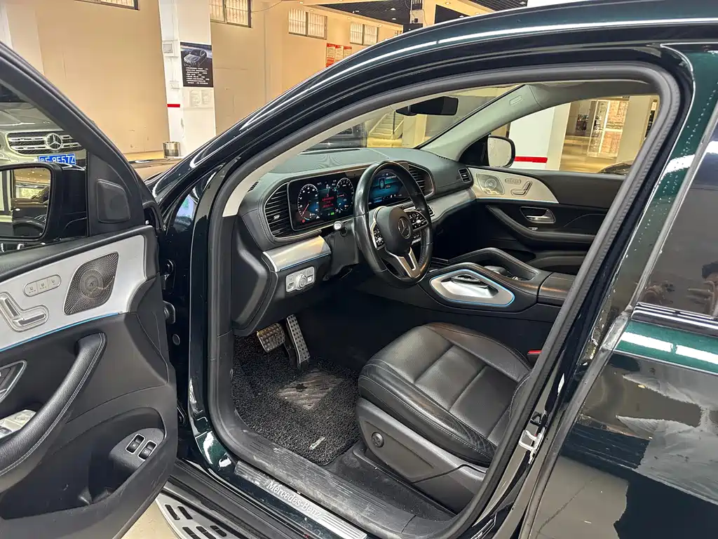 Mercedes-Benz GLE 2021