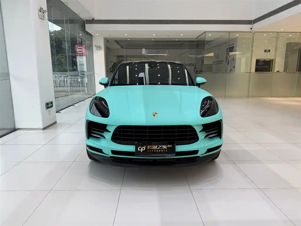Porsche Macan 2021