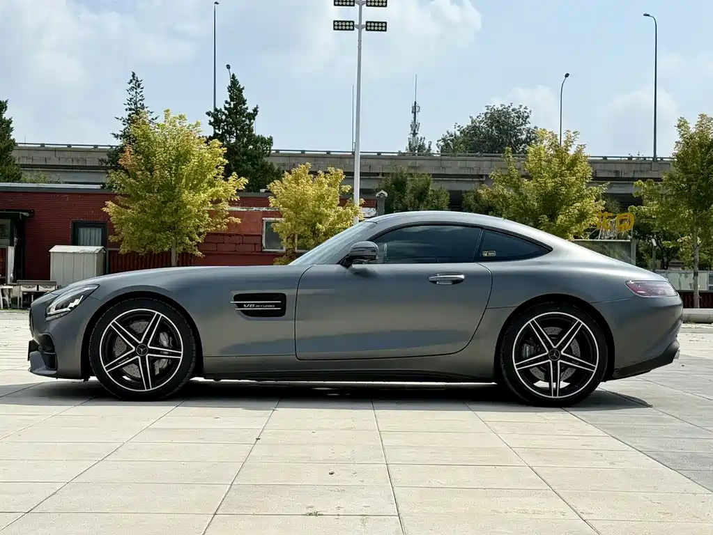 Mercedes-Benz AMG GT 2022