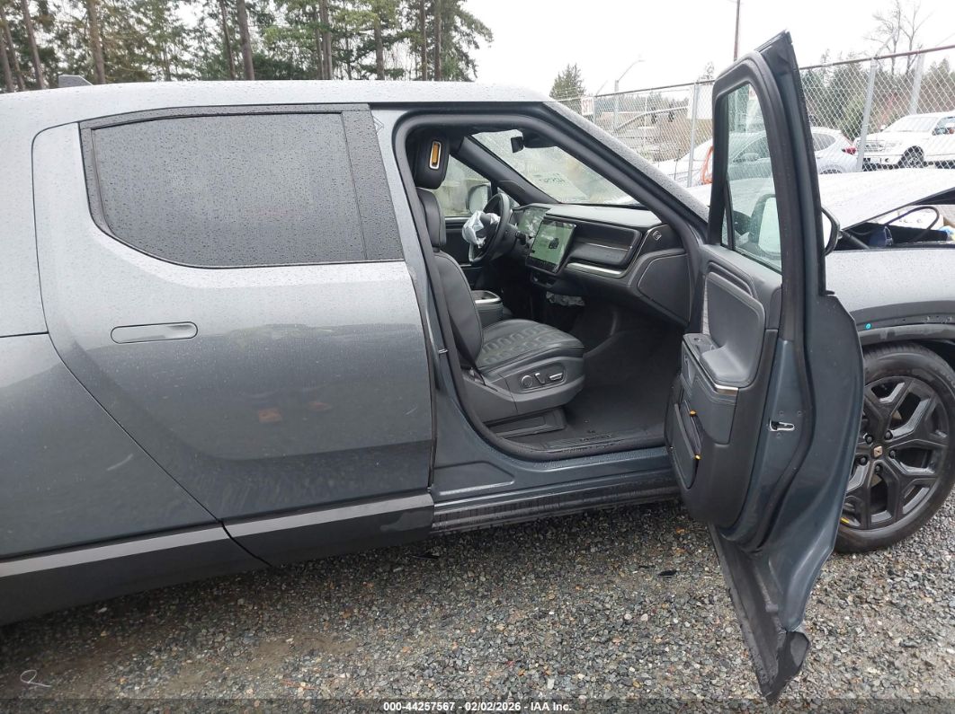 Rivian R1T 2025