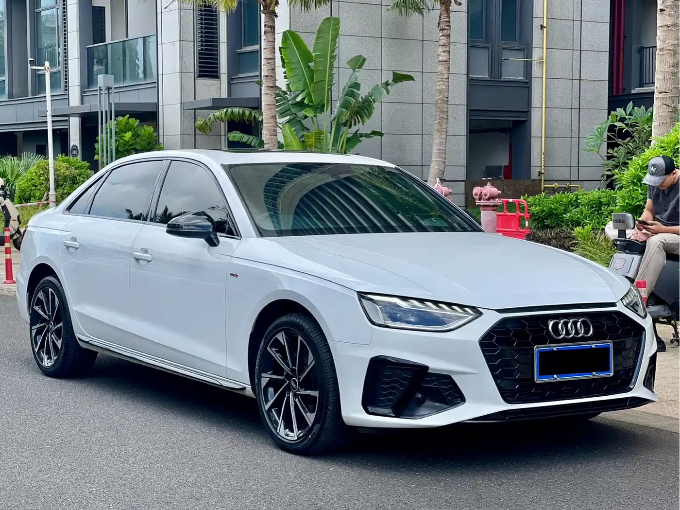 Audi A4 2023