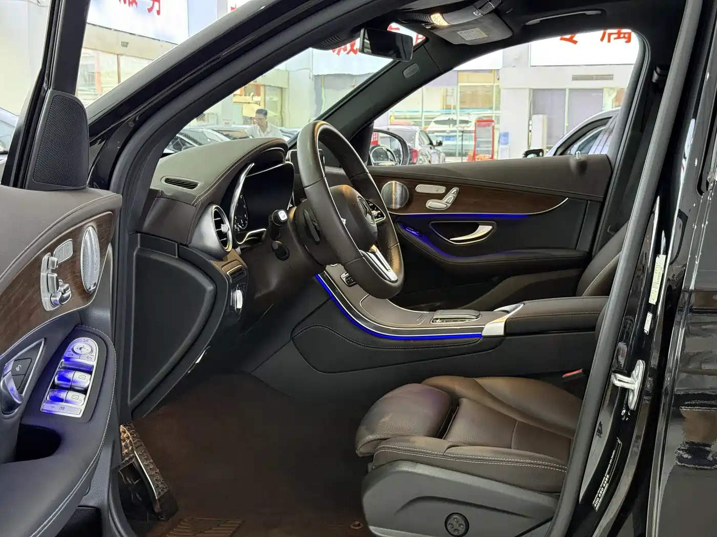 Mercedes-Benz GLC 2021