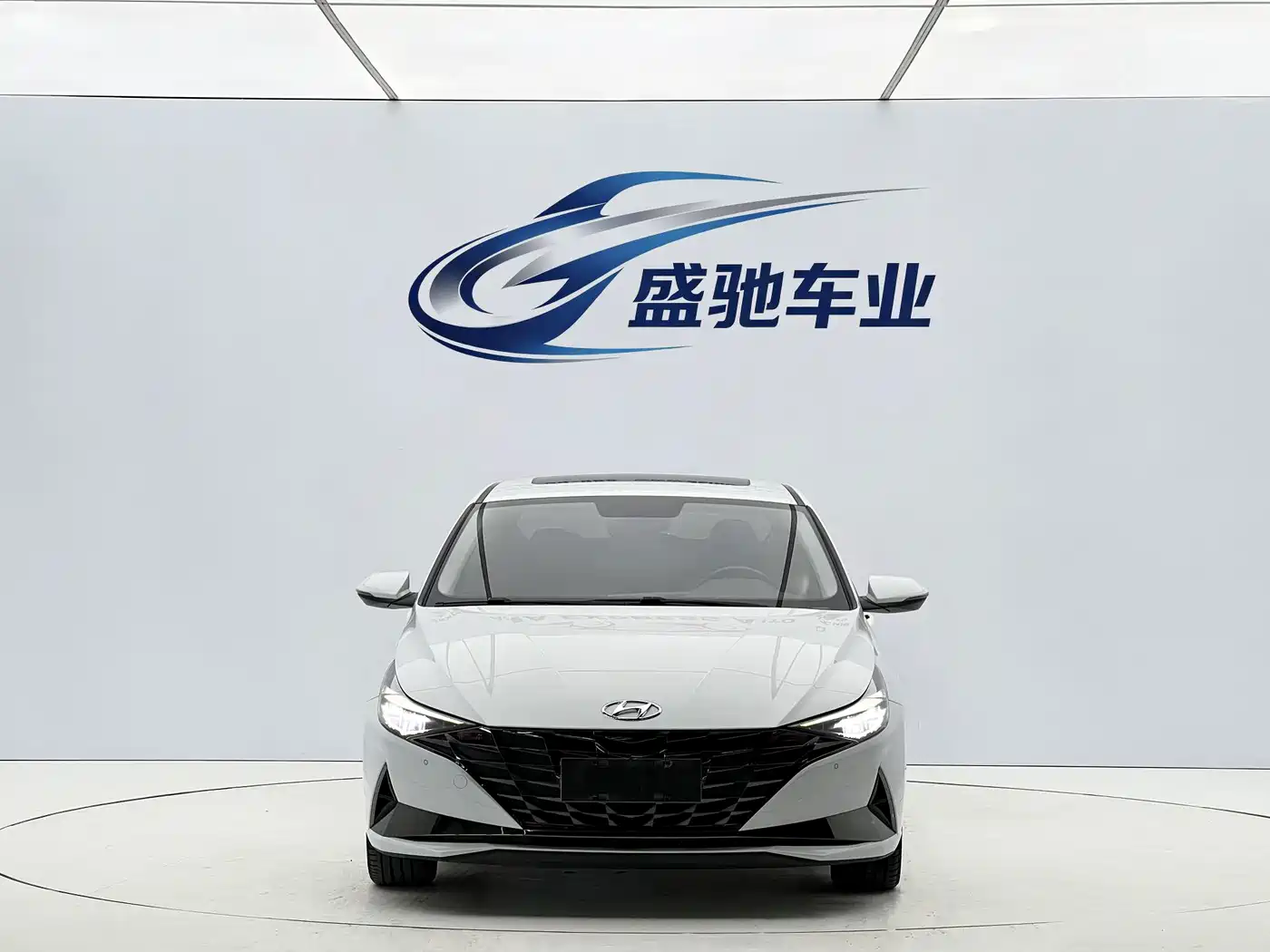 Hyundai Elantra 2023