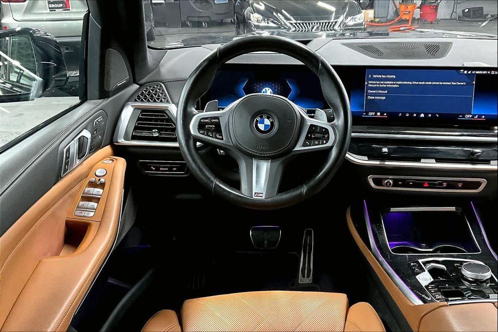 BMW X7 2025