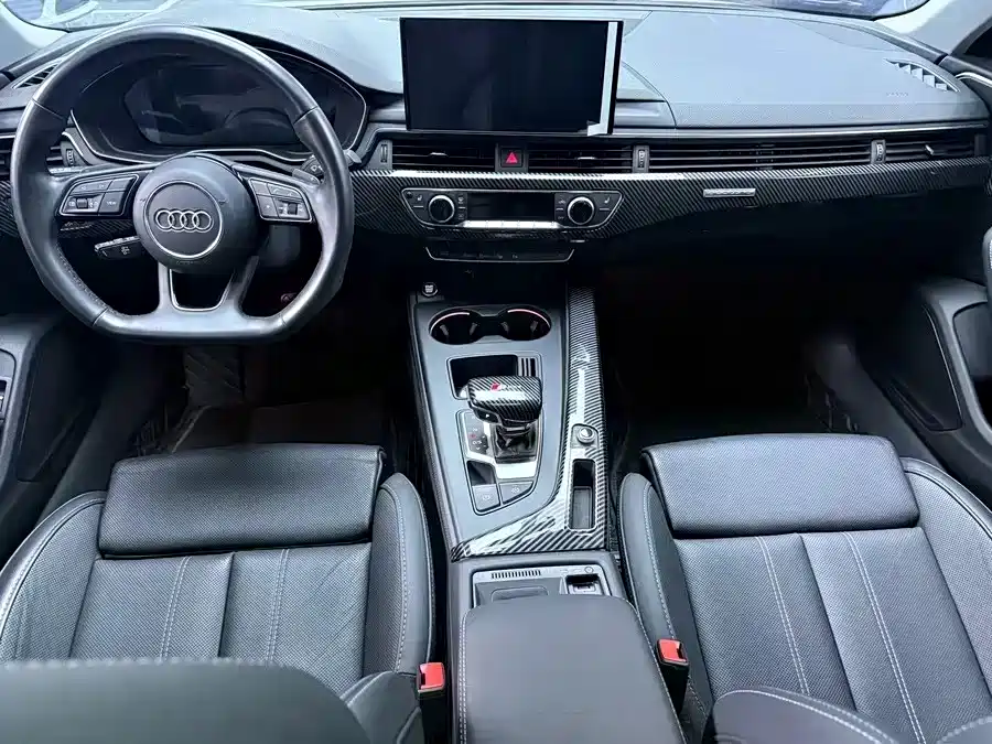 Audi A4 2022