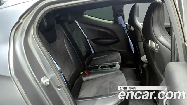 Hyundai Veloster 2022