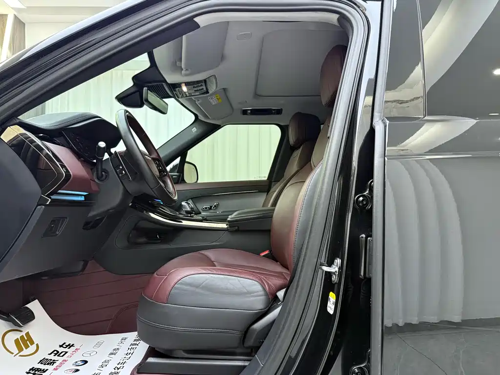 Land Rover Range Rover Sport 2024