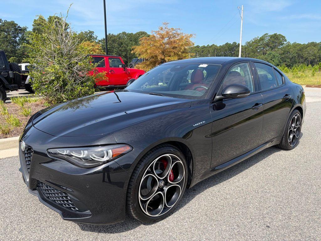 Alfa Romeo Giulia 2024