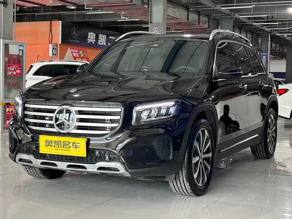 Mercedes-Benz GLB 2025