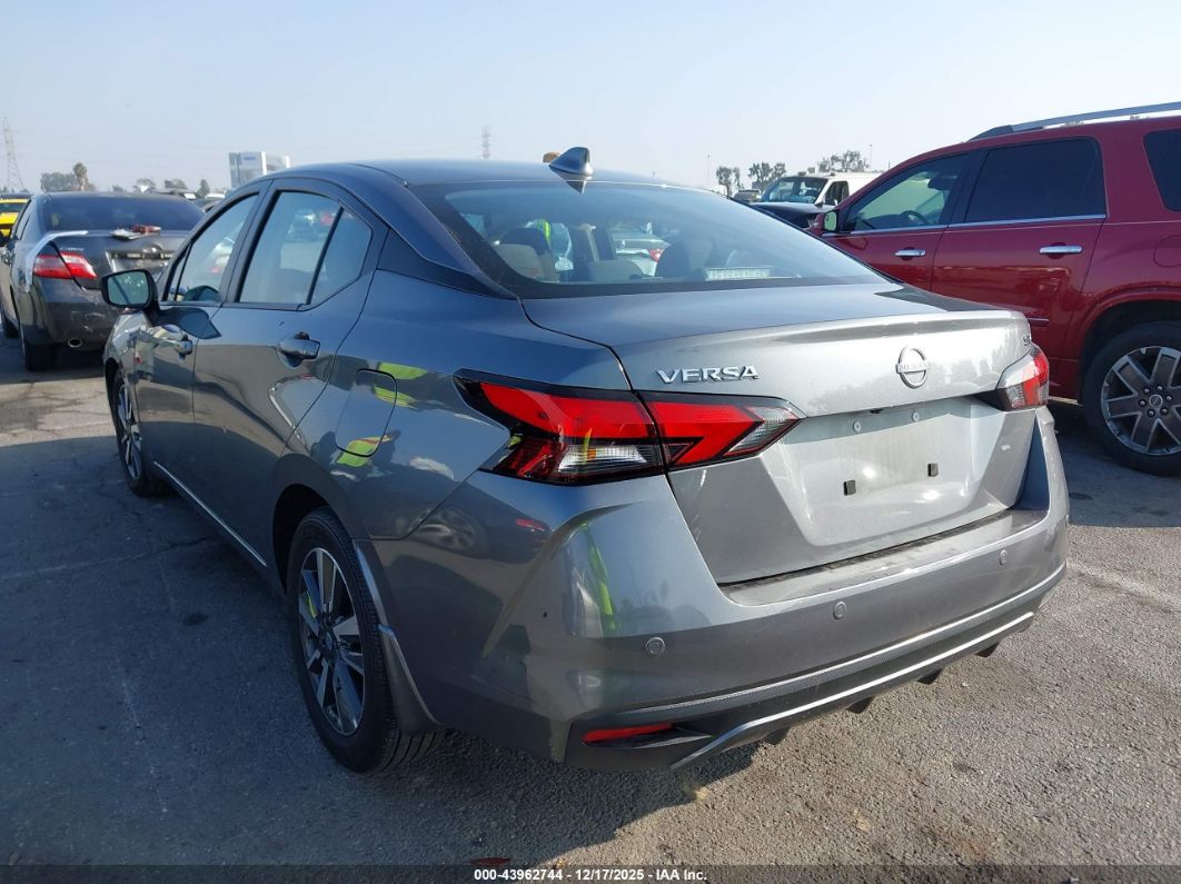 Nissan Versa 2024