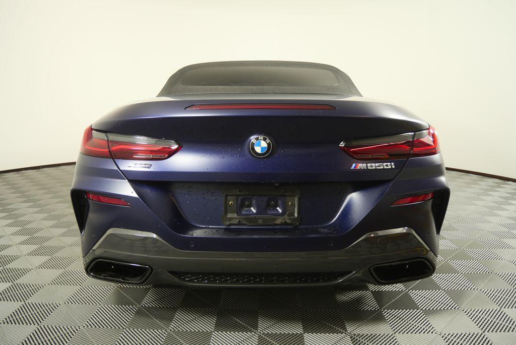 BMW M850 2023