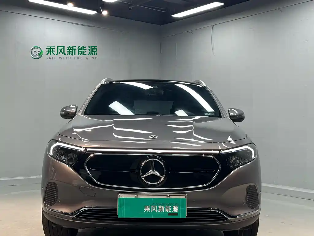 Mercedes-Benz EQA 2023