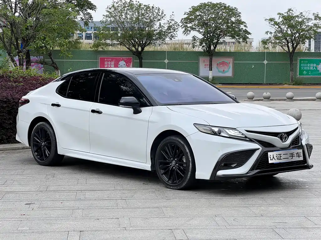 Toyota Camry 2023