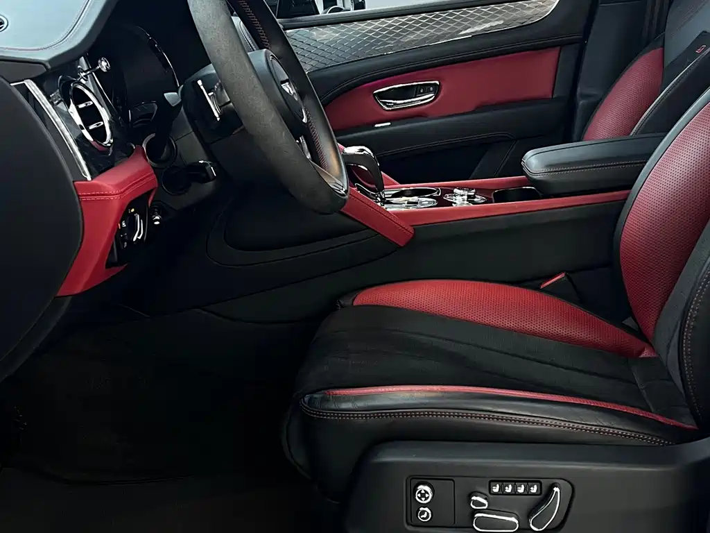 Bentley Bentayga 2022